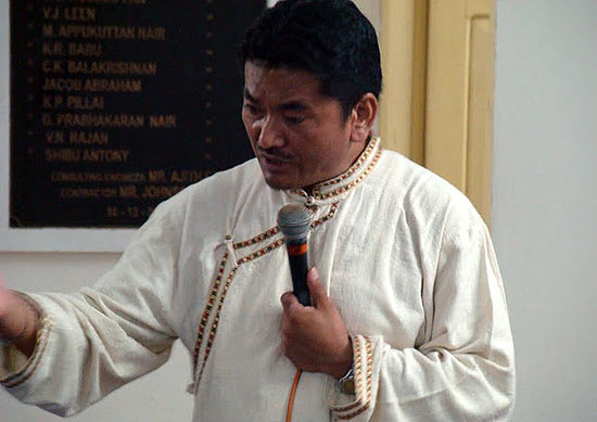 Dr Dorjee Rapten Neshar