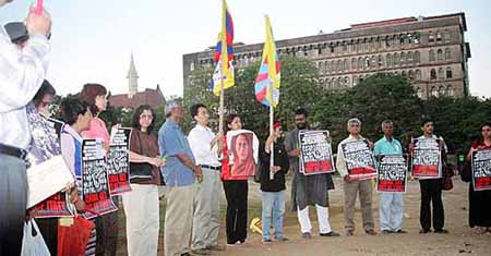 Never Give Up: Friends of Tibet (India) at Azad Maidan