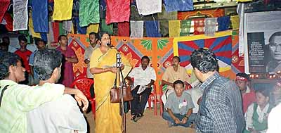 Ms Beena Sebastian, Chairperson,
        Fellowship of Reconciliation, addressing the gathering