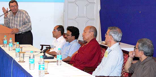 Aspi Mistry (Dharma Rain Centre) introduces speakers and panelists. (From Left): Yogesh Kamdar (National Vice President, People's Union for Civil Liberties); Dr Ramu Manivannan (Chennai University); Venerable Geshe Lhakdor (Official translator of HH the Dalai Lama); Vijay Crishna (Industrialist and Theatre Personality) and CA Kallianpur (National Coordinator, Friends of Tibet)