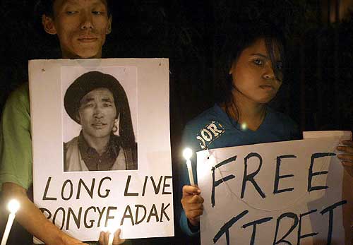 City of Joy Expresses Solidarity with Ronggye A'drak (Calcutta, West Bengal, November 24, 2007)