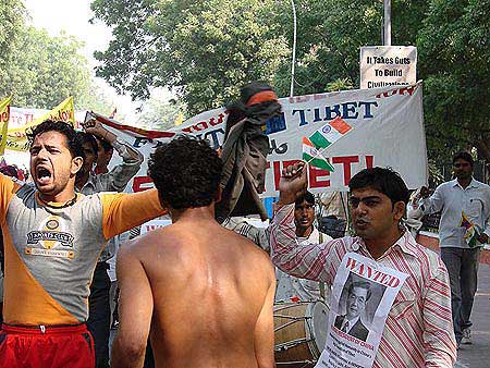 Protest Against Hu Jintao in New Delhi (Photo by Tenzin Dasel)