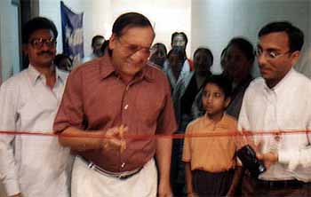 November 29, 2003: Dr Col (Retd) Anil Athalye (Founder Member, Institute for Peace and Disarmament Studies) inaugurates the exhibition